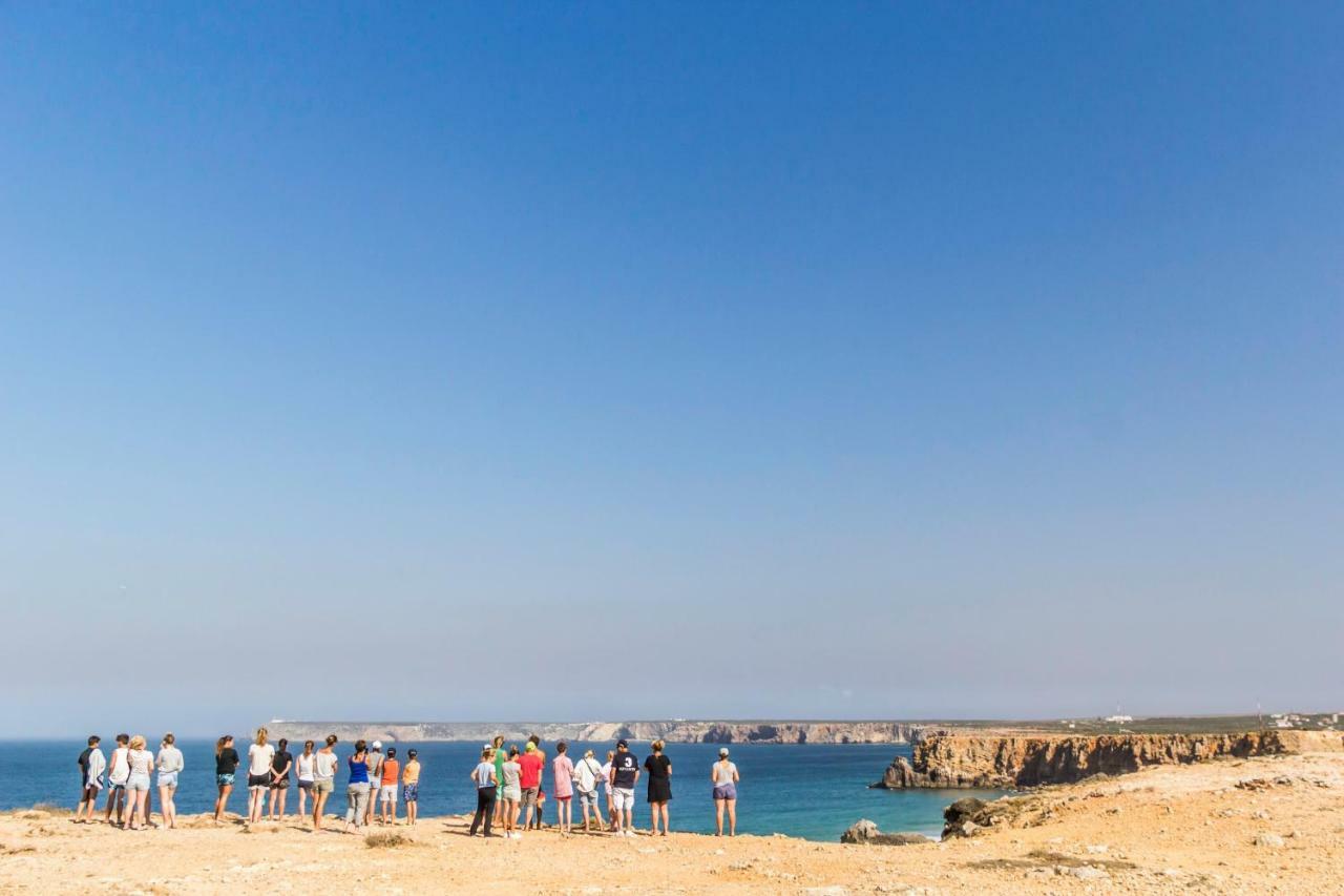 Wavesensations - Sagres Surf House Hostel ภายนอก รูปภาพ