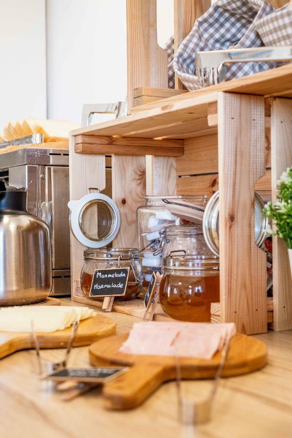 Wavesensations - Sagres Surf House Hostel ภายนอก รูปภาพ