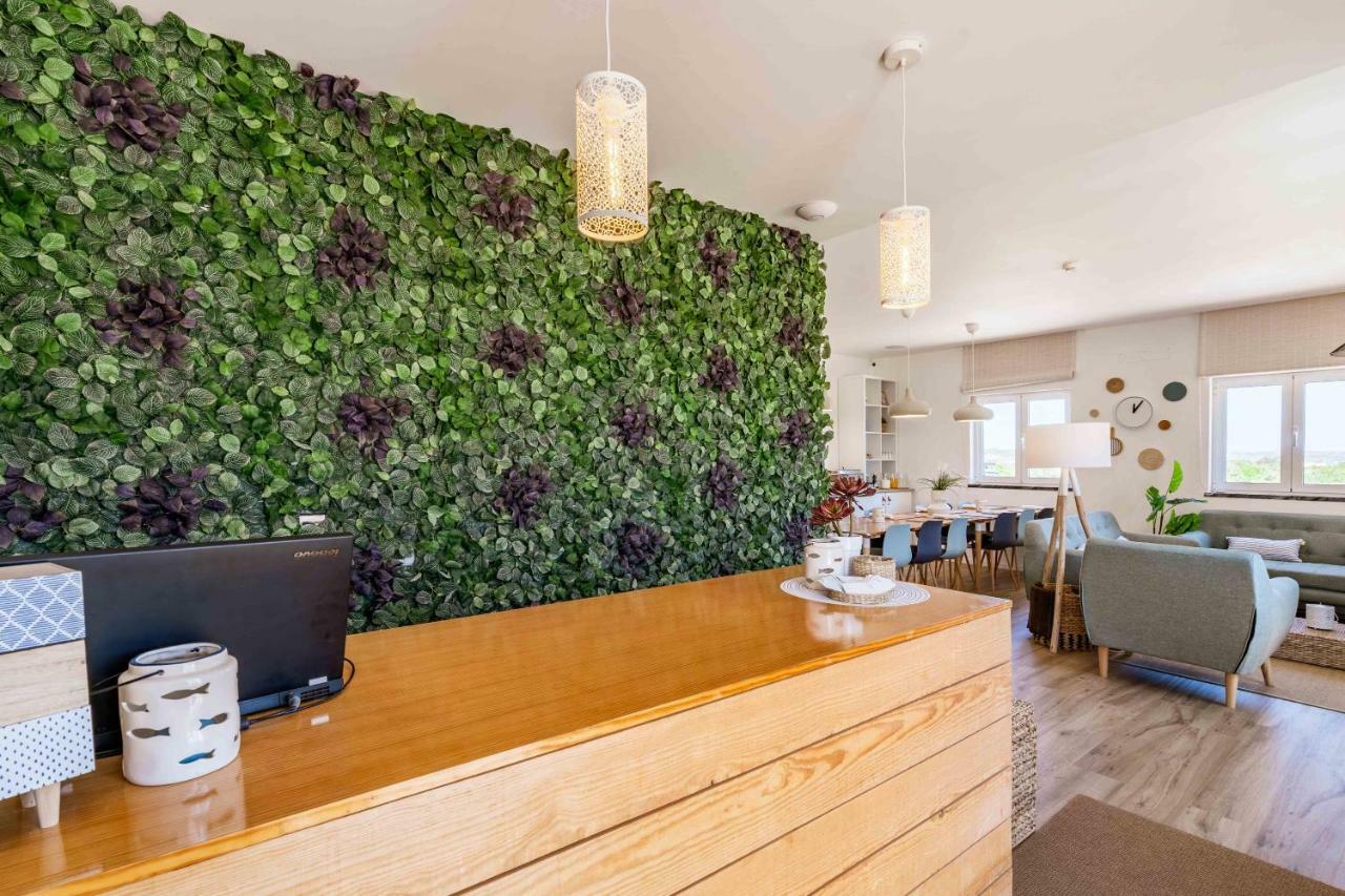 Wavesensations - Sagres Surf House Hostel ภายนอก รูปภาพ